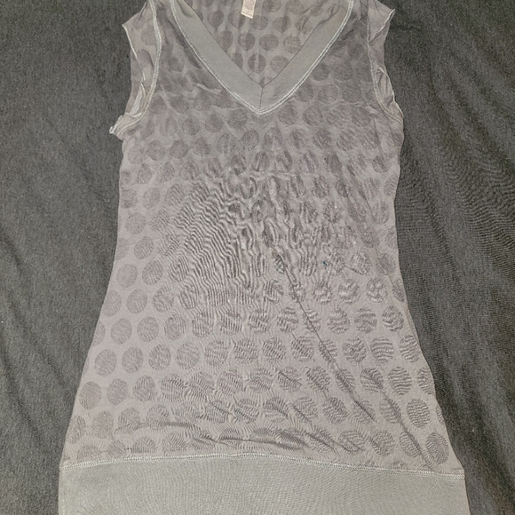 American Rag Polka Dot T-Shirt - Large - Gray - Picture 1 of 3